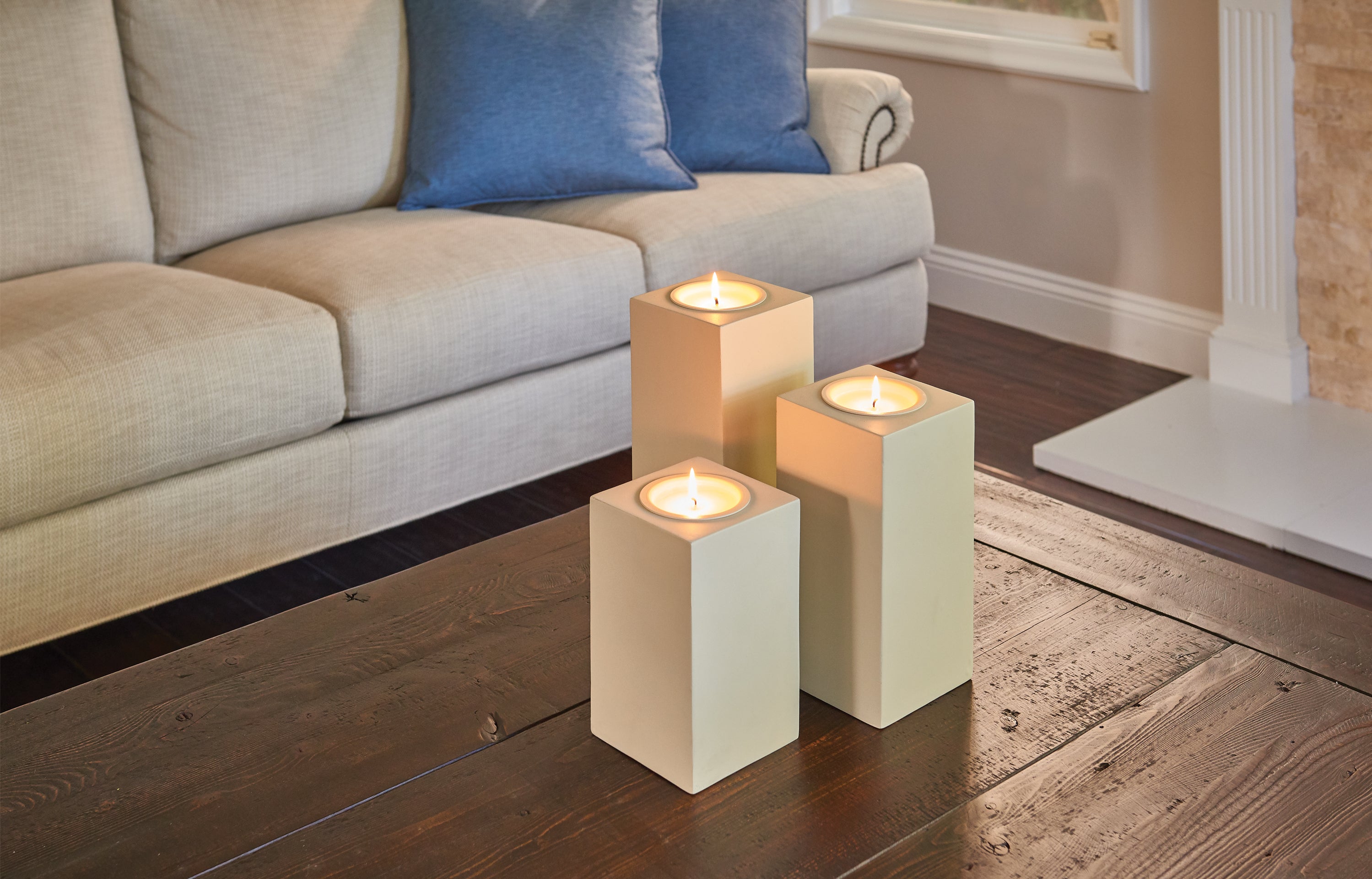 Medium Rectangle w Replaceable Candle