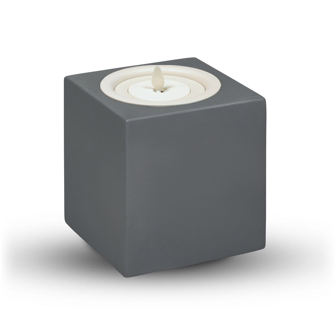 Small Square w Luminara Flameless